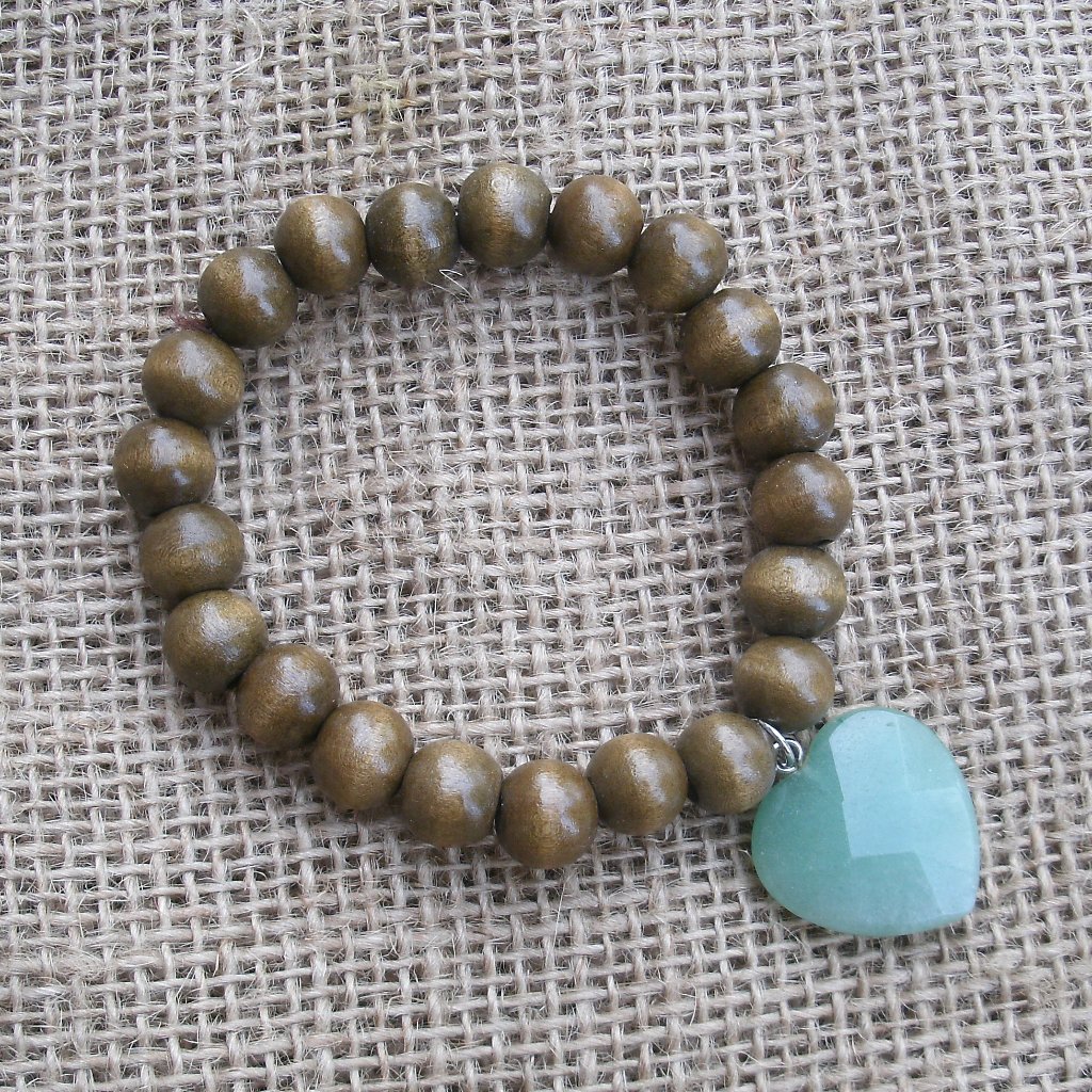 Handmade Aventurine Heart Wood Bead Bracelet